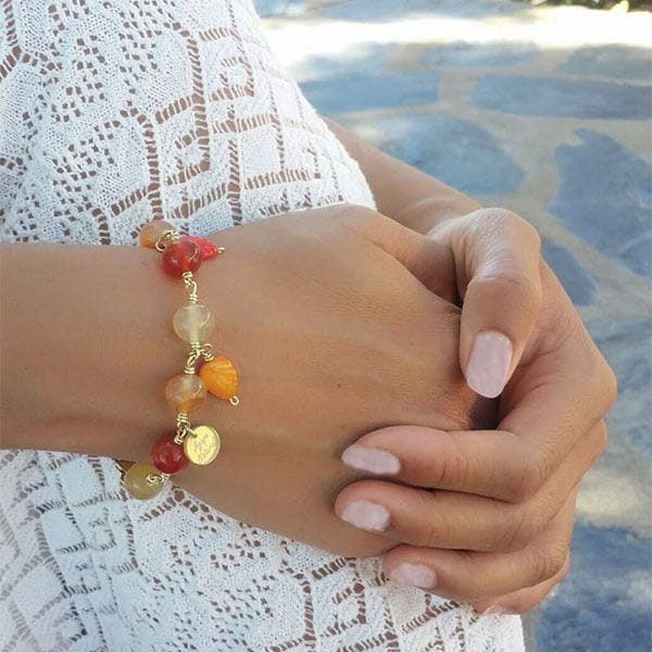 PULSERA DE CORNALINA Y HOJAS DE NÁCAR